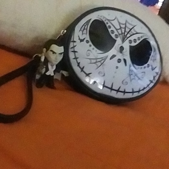 WRISTLET - Picture 2 of 4